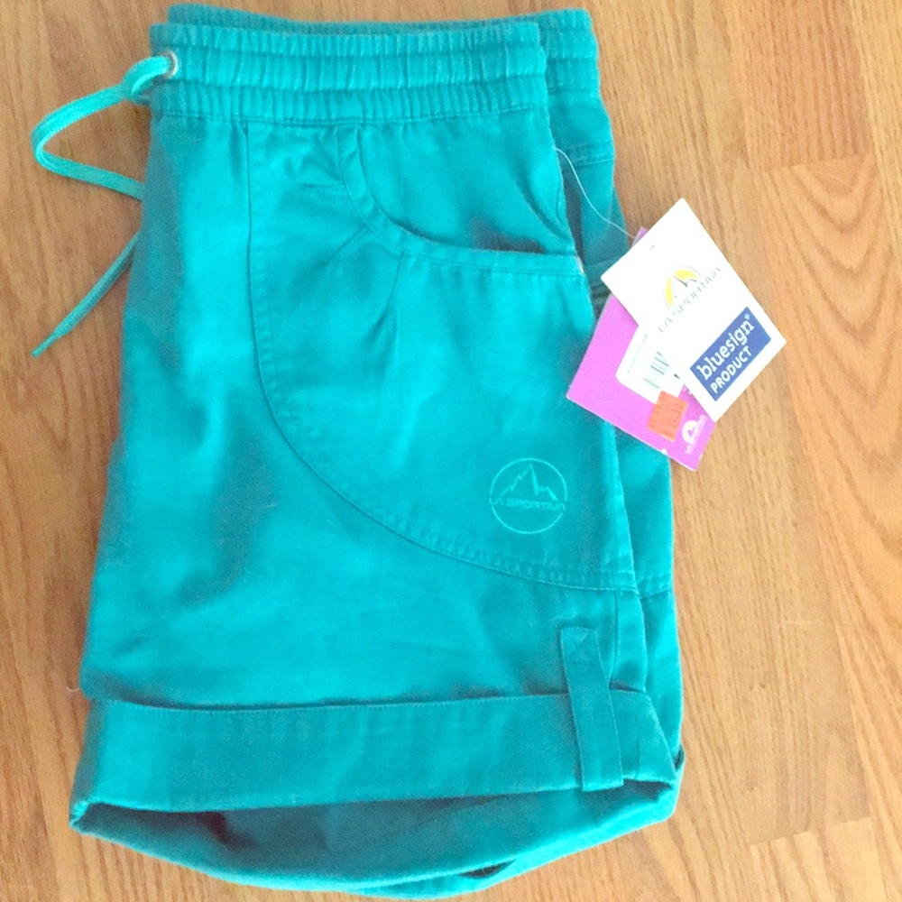 LA Sportiva Shorts